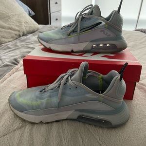 Nike Air Max 2090 Men's Shoe - Blue